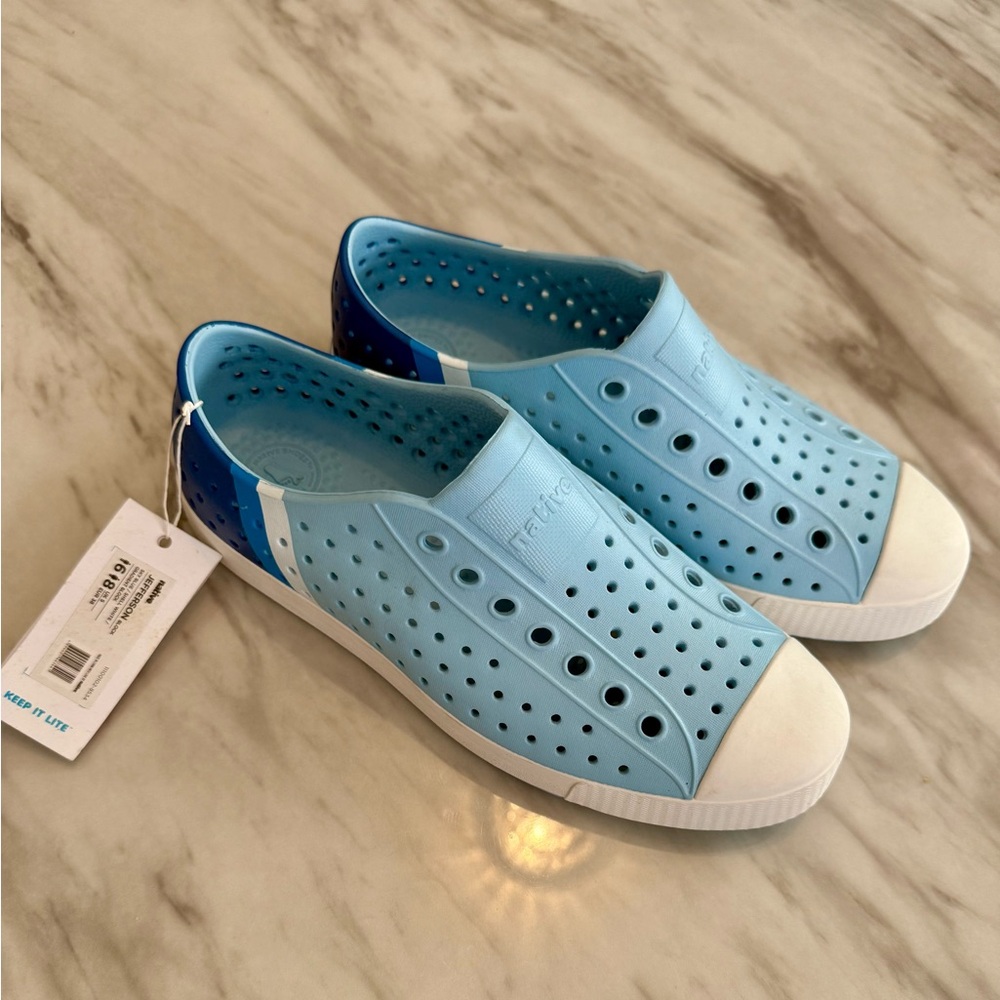 Native Jefferson W8/M6, can fit Youth 6